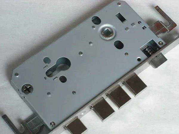 双流24小时上门开锁公司